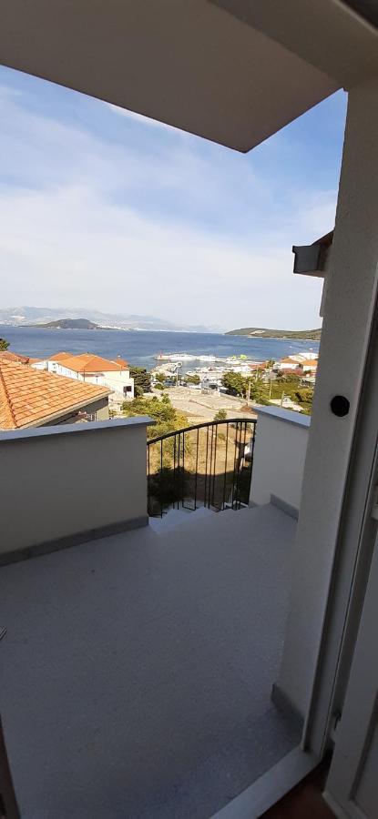 Apartmani Rita Slatine Exterior photo