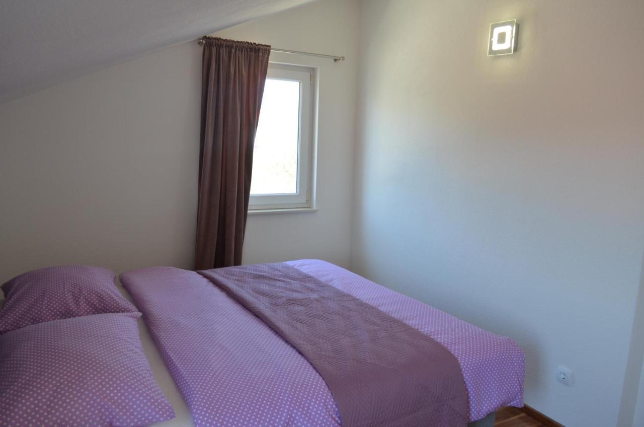 Apartmani Rita Slatine Exterior photo